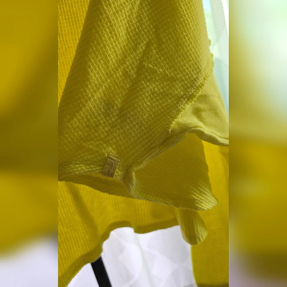 *SOLD* NWOT Free People Microphone Drop Thermal in Lemon Grass Size XL 🦄💖 - Picture 7 of 11